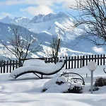 Gartenhotel Crystal
