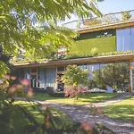 Gartenhotel Crystal ホテル