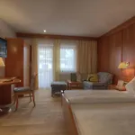 Gartenhotel Crystal ホテル