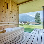 Gartenhotel Crystal
