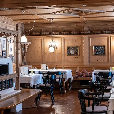 Hotel Gartenhotel Crystal - 4 Sterne Superior