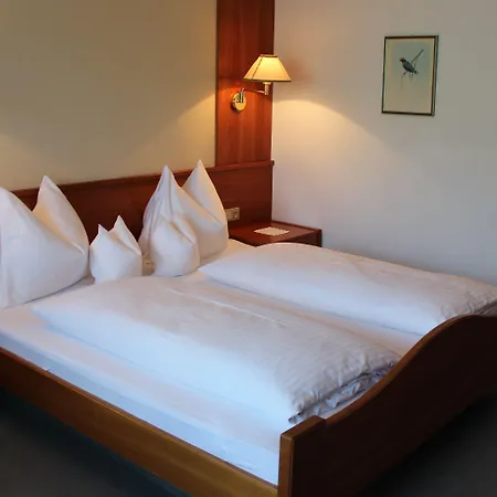 فندق Gartenhotel Crystal 4*