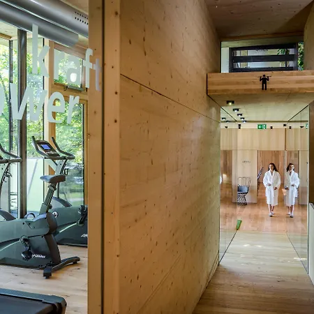 Gartenhotel Crystal 4* فغن