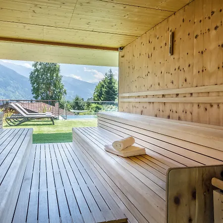 Gartenhotel Crystal