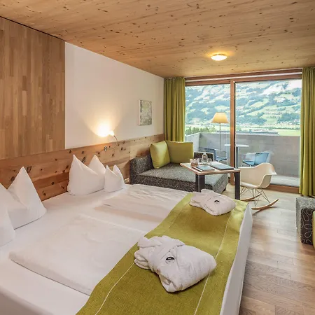 Gartenhotel Crystal فغن