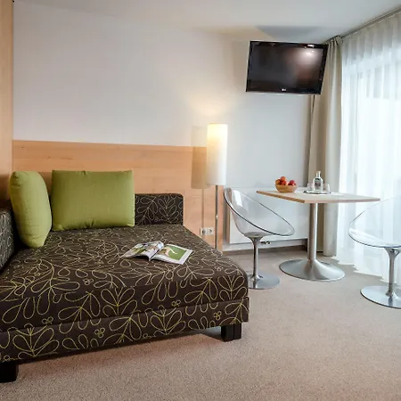 Gartenhotel Crystal Hotel 4*