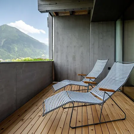 호텔 Gartenhotel Crystal 4*