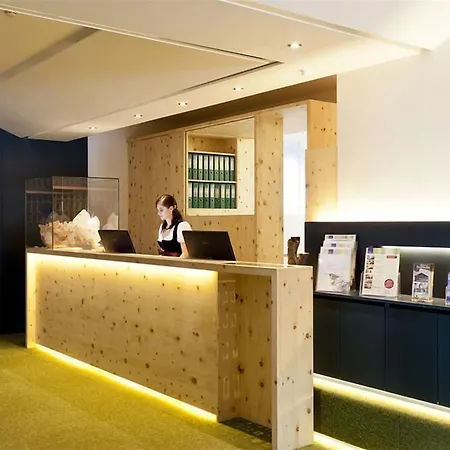 호텔 Gartenhotel Crystal