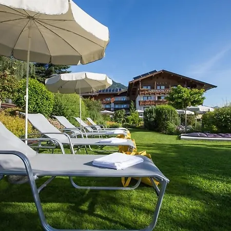 Gartenhotel Crystal فندق