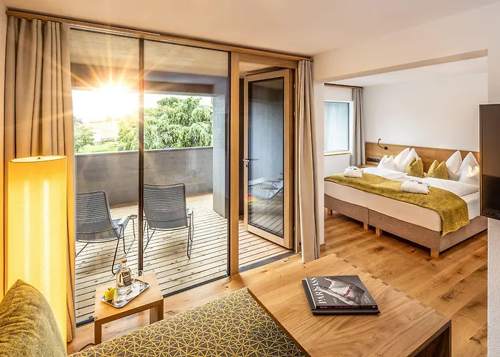 Отель Gartenhotel Crystal