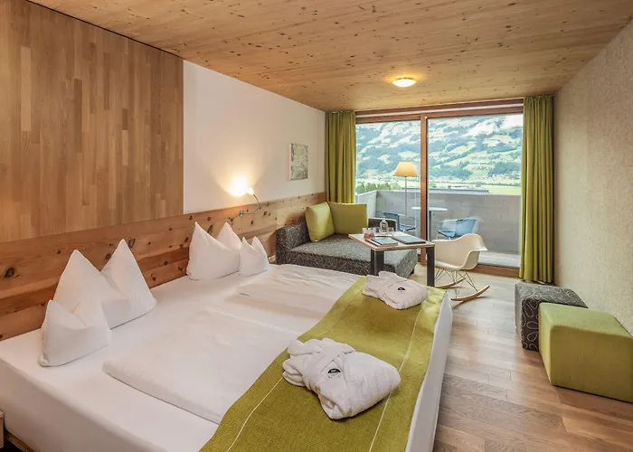 Gartenhotel Crystal Fügen