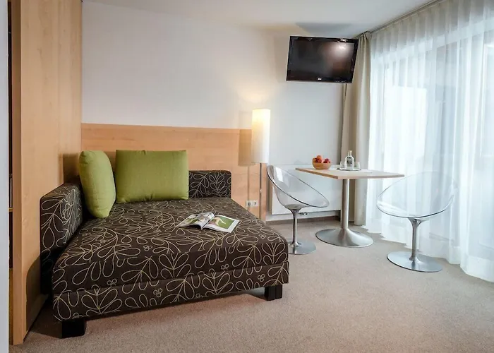 Отель Gartenhotel Crystal