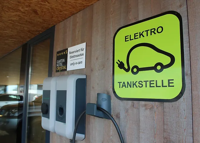 Отель Gartenhotel Crystal