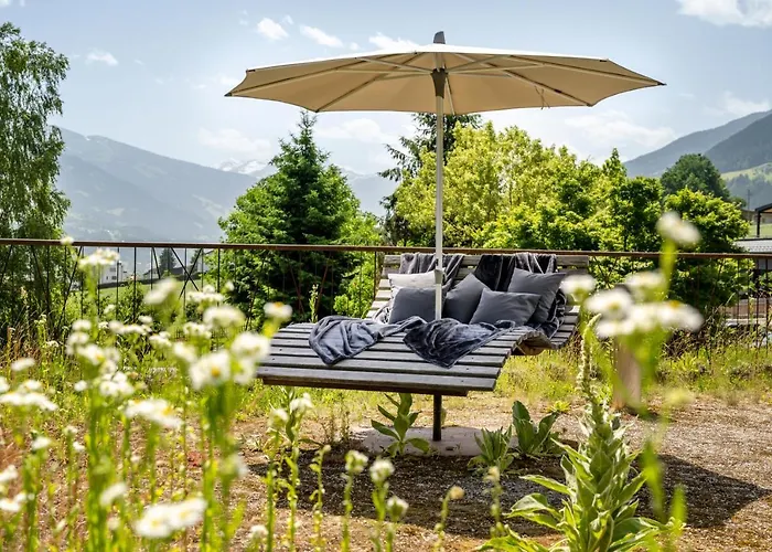 Hotel Gartenhotel Crystal Fuegen