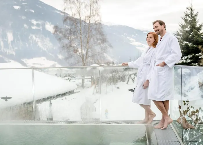 Gartenhotel Crystal Fuegen